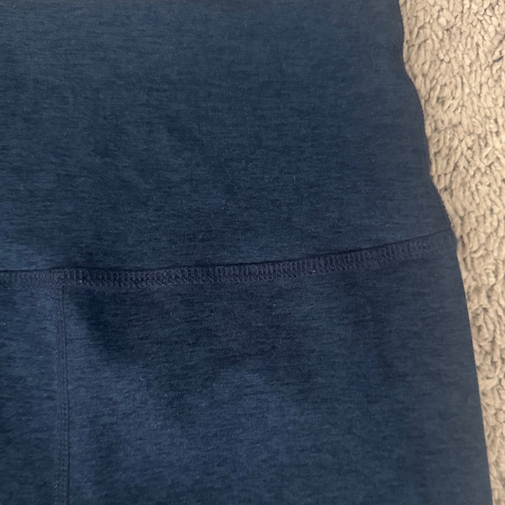Beyond Yoga Midnight Blue Bike Shorts - Picture 2 of 4